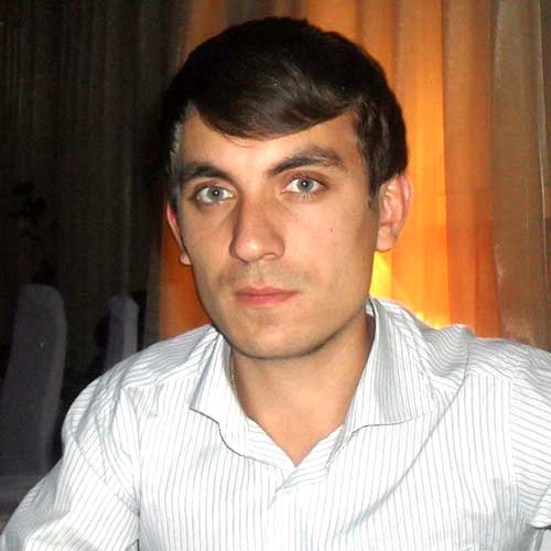 Андрей Иванищев