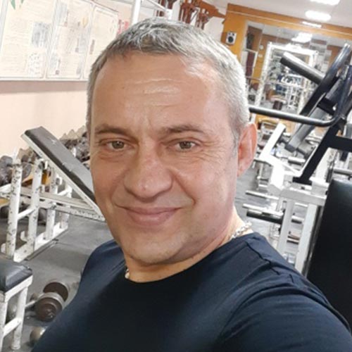 Максим Исаков