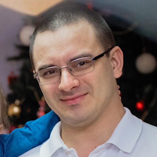Виктор Сазонов